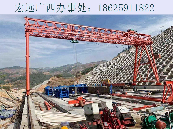 如何為自己的企業(yè)選擇好的起重機(jī)呢