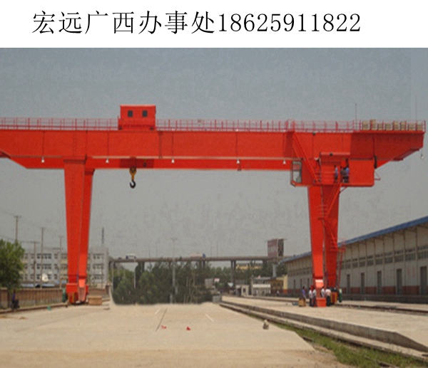 廣西河池500 噸龍門吊：重型吊裝領域的中流砥柱